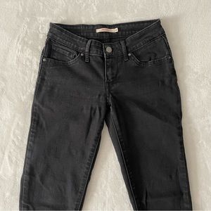 Levi’s 711 Skinny